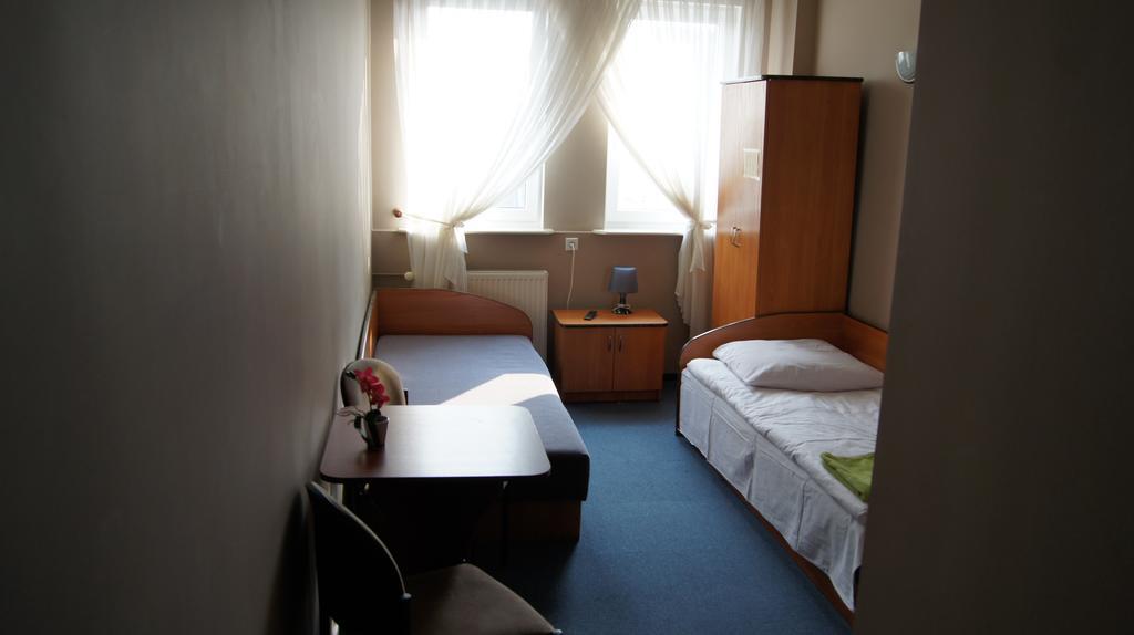 Zajazd Fadom Łomża Esterno foto